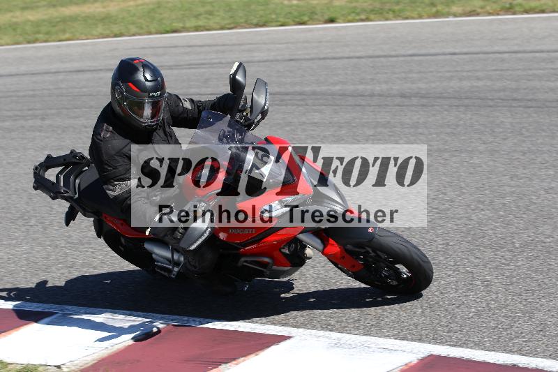 Archiv-2025/48 25.08.2025 Cornu Master School ADR/gruen-vert/76